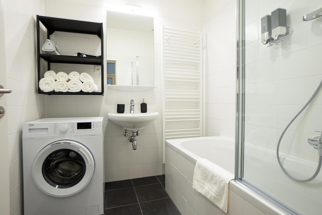 Aesthetic Newly Renovated Located Near Belvedere Castle, 15 Minutes From Stephansplatz * Wiedeń